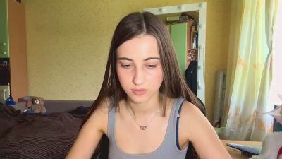 HermineOpdahl webcam model stream image