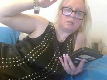 martachatte19 webcam model stream image