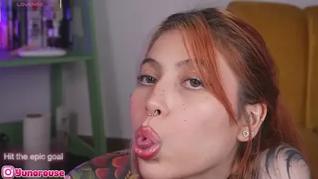 YunoRose_ webcam model stream image