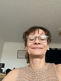 Chris06d22@xh webcam model stream image