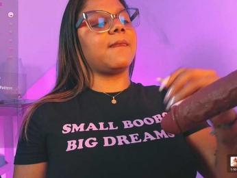 chelseea-bluey webcam model stream image