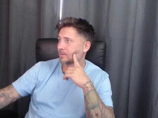 Andy Tyler webcam model stream image