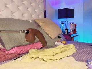 karenn-smith webcam camsoda model stream image