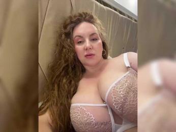 cherryygirl webcam model stream image