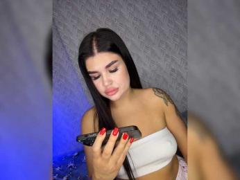 suchka-black- webcam model stream image