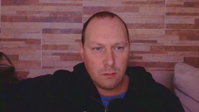 Lustonfan webcam cam4 model stream image