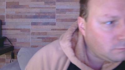 Lustonfan webcam model stream image