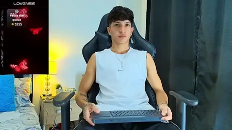 _CamiloBass webcam model stream image