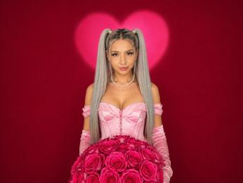 Kalira webcam livejasmin model stream image