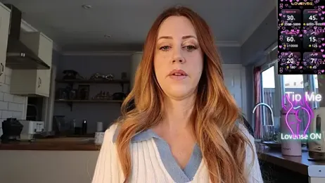 stripmequick webcam model stream image