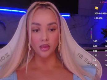 In-your-fucking-mind webcam model stream image