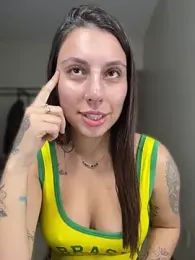 Carolini09 webcam model stream image