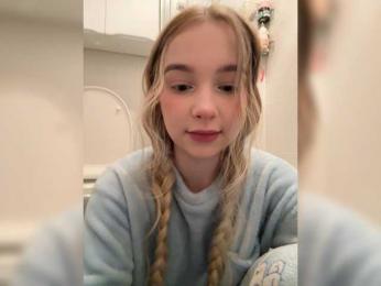 MimiMila webcam bongacams model stream image