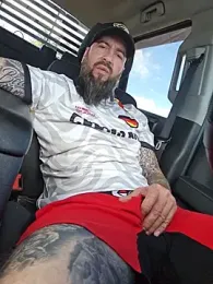Beardedtattood webcam model stream image