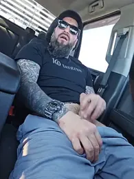 Beardedtattood webcam model stream image