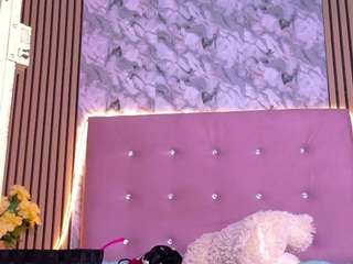 choco-dessert webcam camsoda model stream image