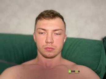 eva_iron webcam model stream image