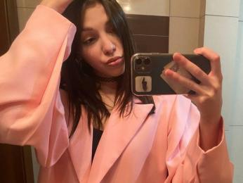 LucileVerlin webcam livejasmin model stream image