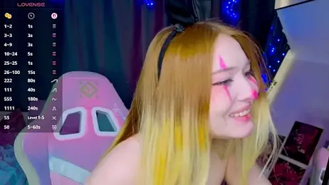 ElswythCovil webcam stripchat model stream image