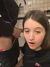 duomagique_off webcam model stream image