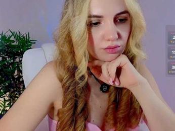 Kris_honey webcam bongacams model stream image