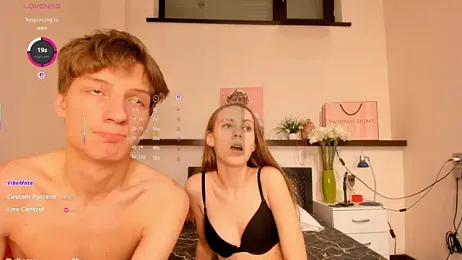 4u4Love webcam stripchat model stream image