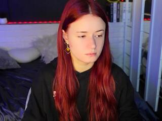 Lily Loyd webcam flirt4free model stream image