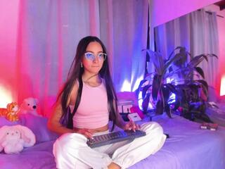 Daphne Rosse webcam flirt4free model stream image