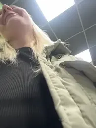 MerlinDave webcam model stream image