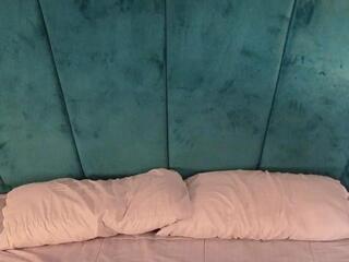 Aaron Ez webcam model stream image