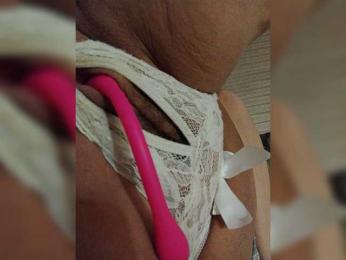 milisenta webcam model stream image