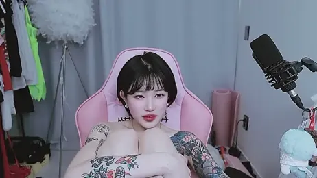 MISA_02 webcam model stream image