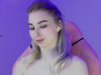 Hator webcam model stream image