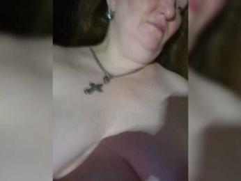 Monroqueen webcam model stream image