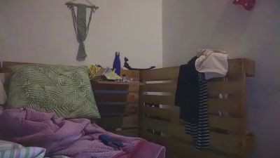 SweetMellky webcam model stream image