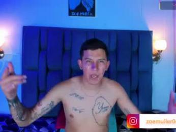 zoe_axel1 webcam chaturbate model stream image