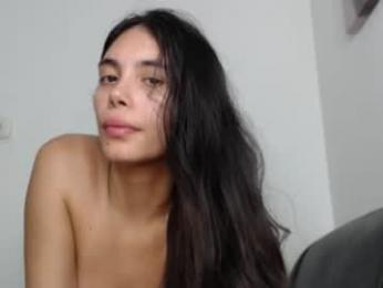 cristal_loverss webcam chaturbate model stream image