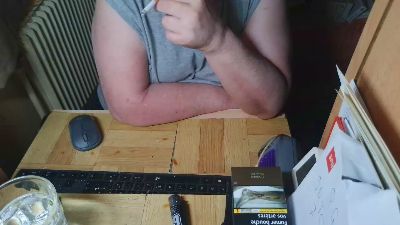 thythy0428 webcam model stream image