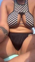 Violetta2022 webcam model stream image