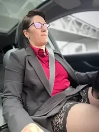 ZhenjaPoledance webcam stripchat model stream image