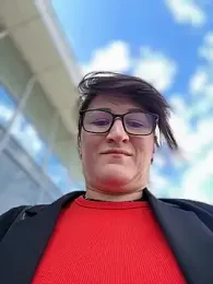 ZhenjaPoledance webcam stripchat model stream image