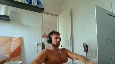 ALPHA_HUNK webcam model stream image