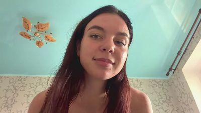 DollyGrilli webcam model stream image