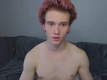 pupsenish webcam model stream image