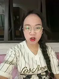 Emmiuuuu03 webcam stripchat model stream image
