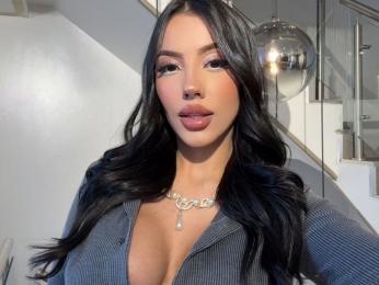 Aleja webcam model stream image