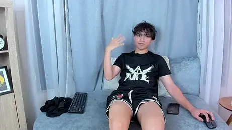 Honeymoon_sariel webcam model stream image