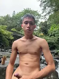 Benson18y webcam model stream image