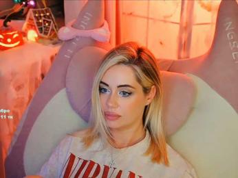 -ANN webcam bongacams model stream image