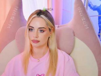 -ANN webcam bongacams model stream image